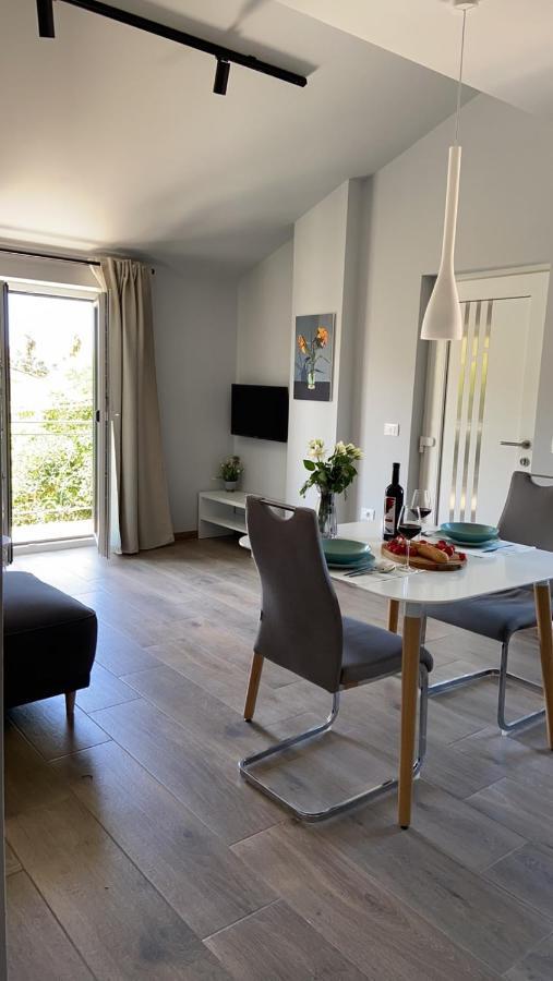 Apartmani Zuzic Porec Exterior photo