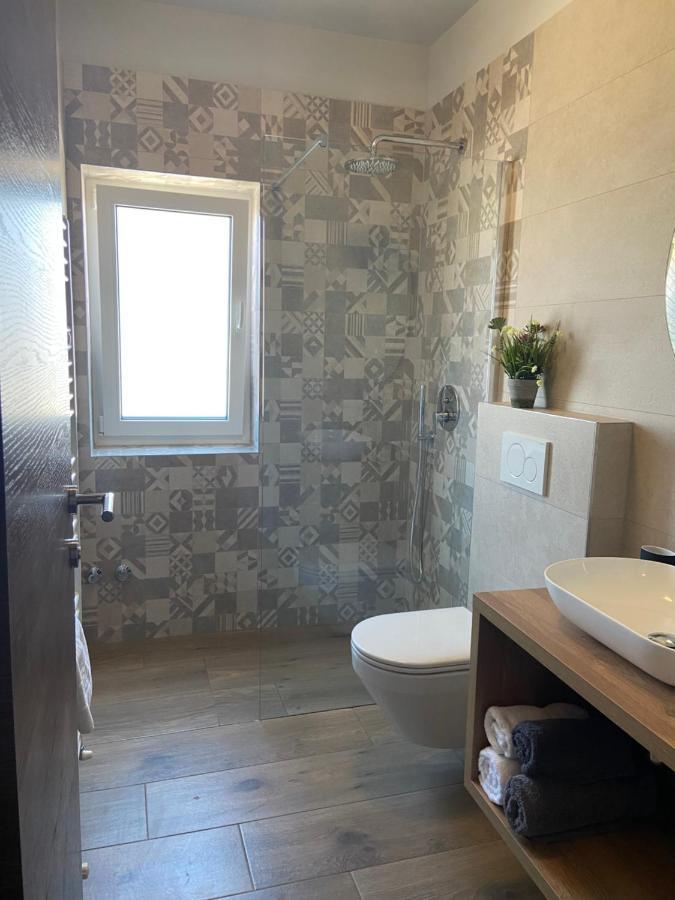 Apartmani Zuzic Porec Exterior photo