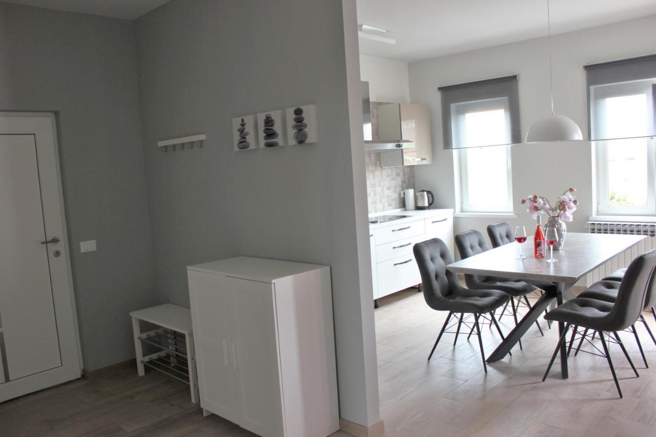 Apartmani Zuzic Porec Exterior photo